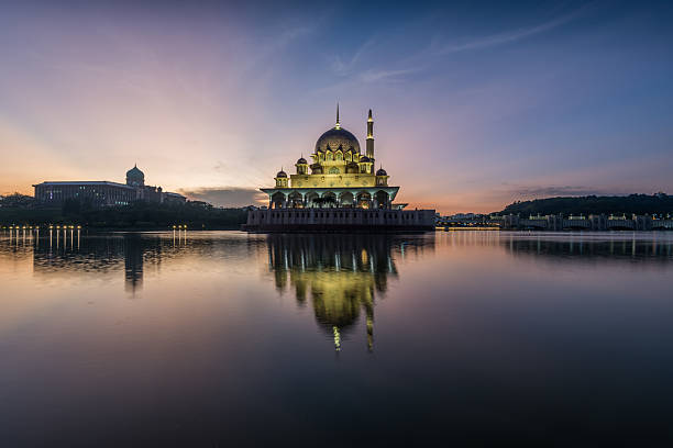 sunrise image at Putrajaya Mosque