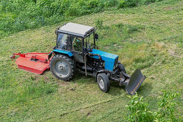 An equipment used for laying fiber optic cables is referred to as trencher cable plow tractor