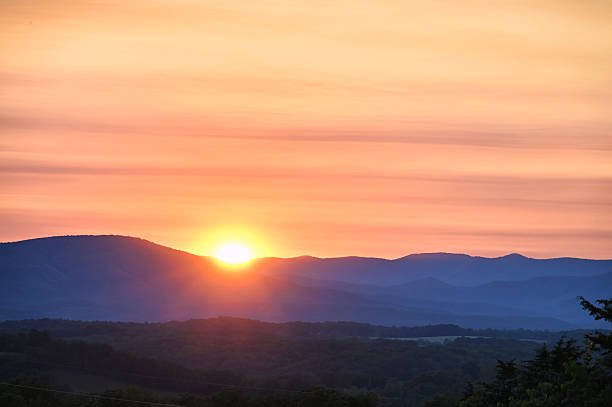 istock Majestic sunset over mountains in Virginia 2218496805