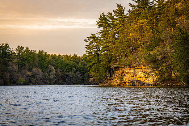 istock Sunset View of Scenic Cliffs at Mirror Lake 2218508831