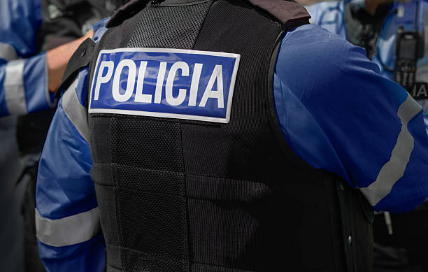 istock National / Local Police Officers 2218680148
