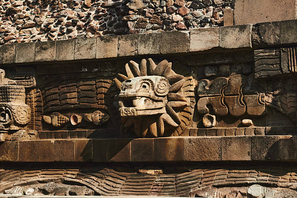 istock Teotihuacan archaeological site 2218686689