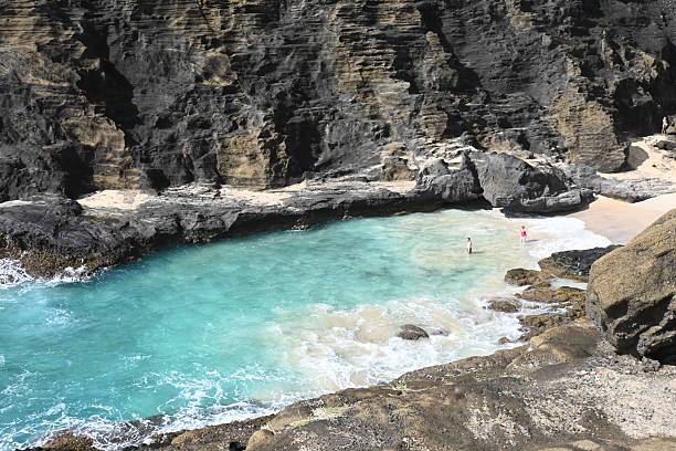 istock Halona Beach Cove: Hidden Gem with Turquoise Waters and Volcanic Cliffs, Hawaii 2218696451