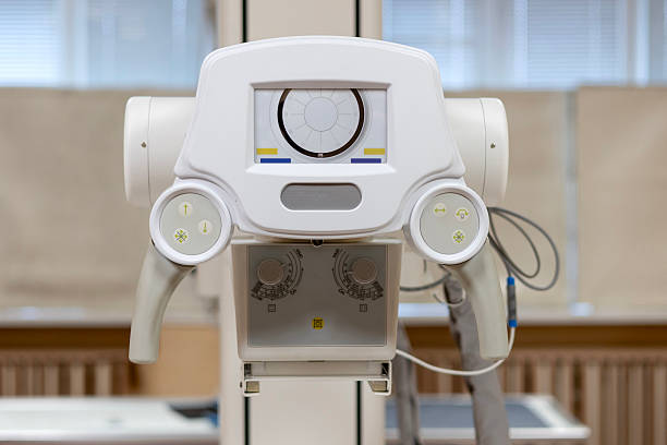 An innovative, multifunctional X-ray diagnostic system, providing high image quality and flexible X-ray examinations, stands in a sterile medical room.