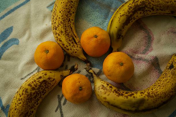 Plátanos y mandarinas bonita foto