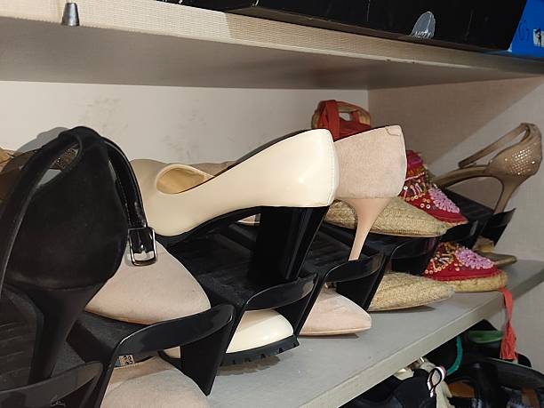 istock Woman shoes organization 2218811219