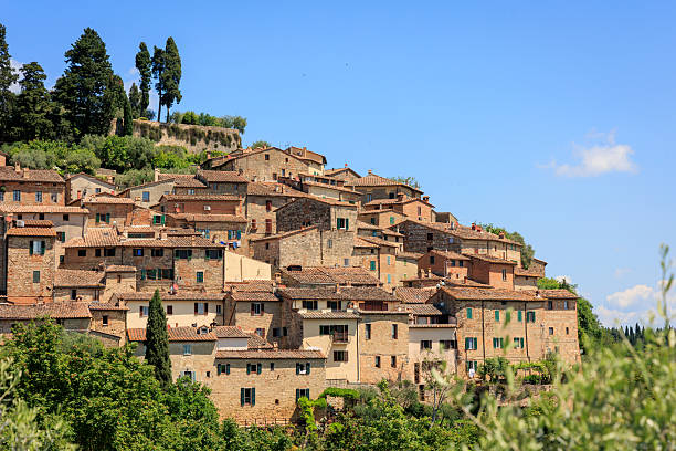 istock Cetona, Italian medieval townscape 2219092625