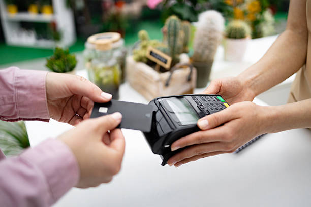 istock Florist Shop Credit Card Payment 2219256614