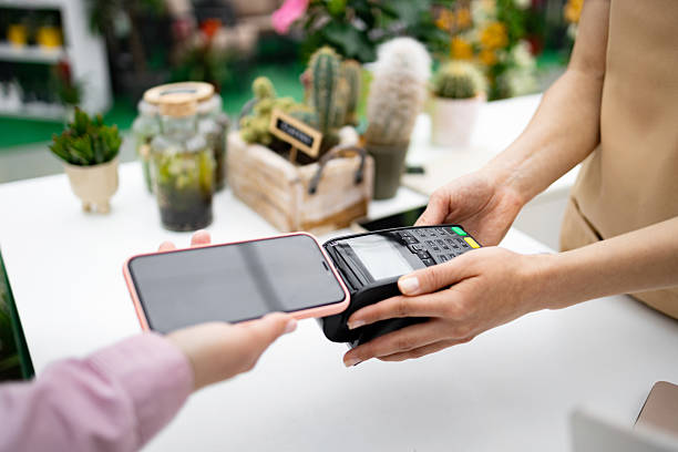 istock Contactless Payment at Flower Shop 2219256630