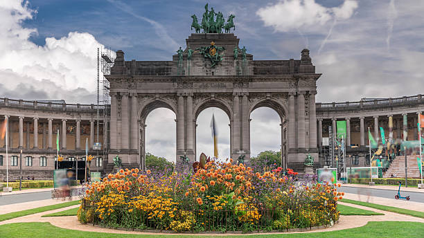 istock Timelapse of the Cinquantenaire Arcade in Parc du Cinquantenaire, Brussels, Belgium. 2219323762