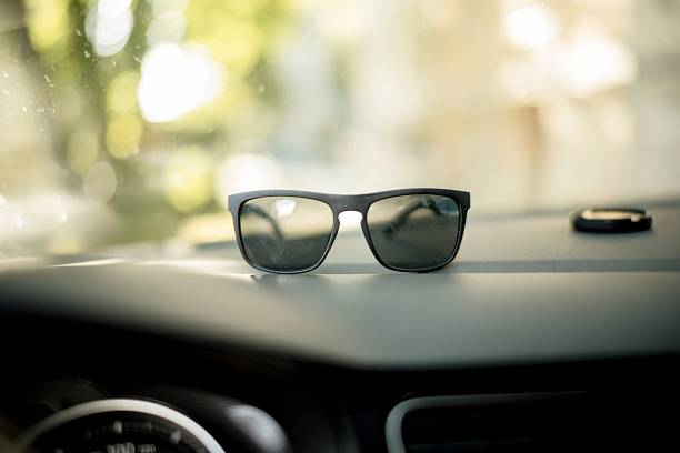 istock Crockett Sunglasses 2219354235