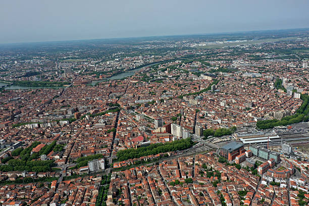 istock Toulouse City 2219367176