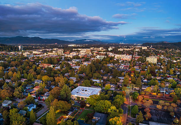 istock Eugene Aerial At Dusk 2219587084