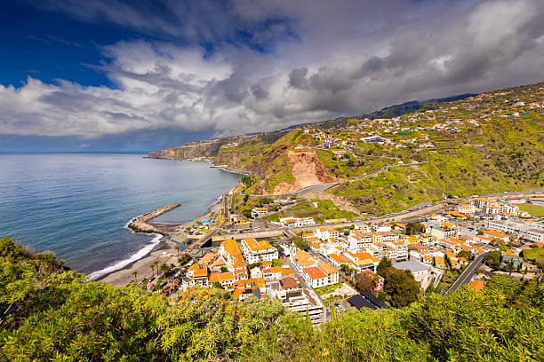 istock Coastal town with ocean view and mountains 2219642450