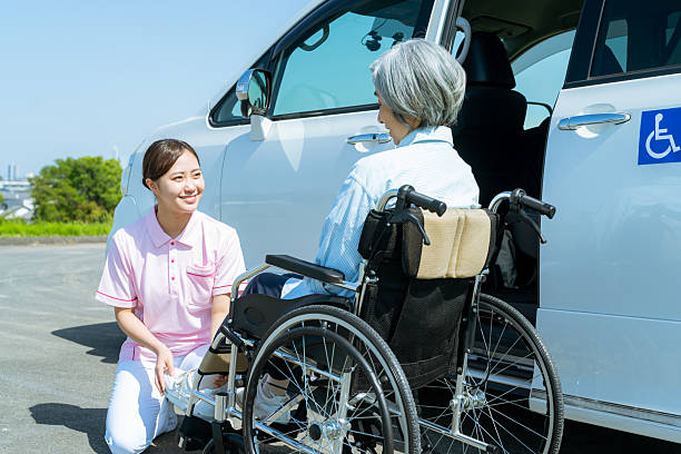istock Caregiver to pick up and drop off 2219750782