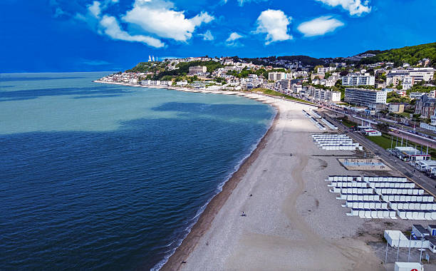 Sunny day in Le Havre - Plage (beach) in May