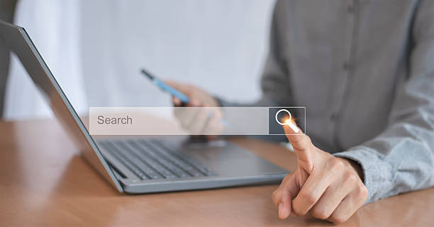 istock internet search Internet use for business and communication 2219785869