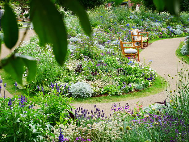 2025.5.31 A space in Japan where you can relax while looking at flowers.