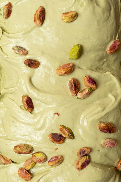 istock Gelato al pistacchio 2219915963