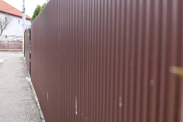 istock Private fence seen from the outside 2220066307
