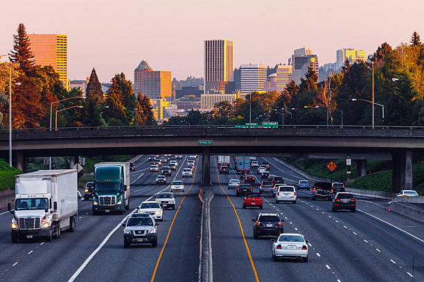 istock Sunset traffic - Portland, Oregon 2220311715