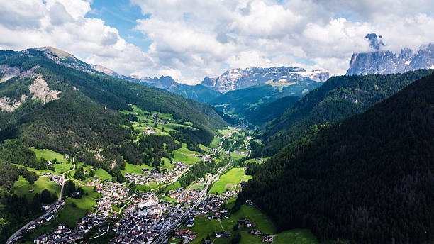 istock Italian Dolomites natural scenery 2220353222