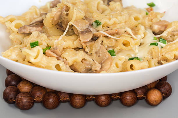 Vegan creamy mushroom garlic pasta.
