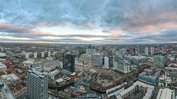 istock Panoramic view of Birmingham city centre 2220475614