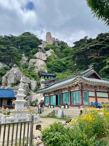 Weekend Hiking Seoul Mountains