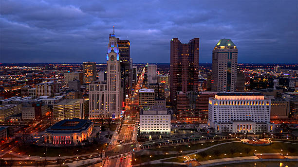 istock Downtown Columbus Ohio Skyline - Twilight 2220498515