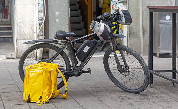 istock Electric Bicycle Food Delivery 2220548265
