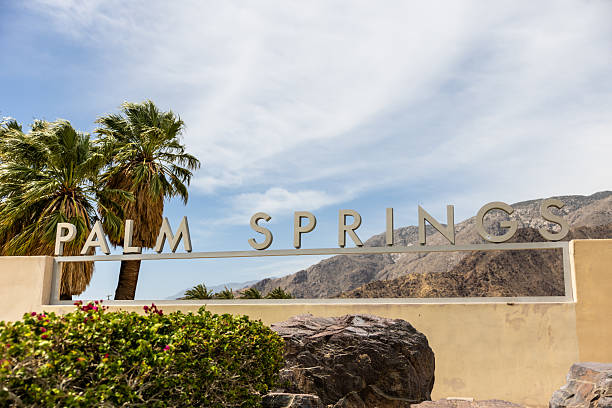 istock Palm Springs Welcome Sign 2220599544