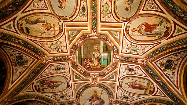 istock Traditional art murals, Tuscany 2220637961