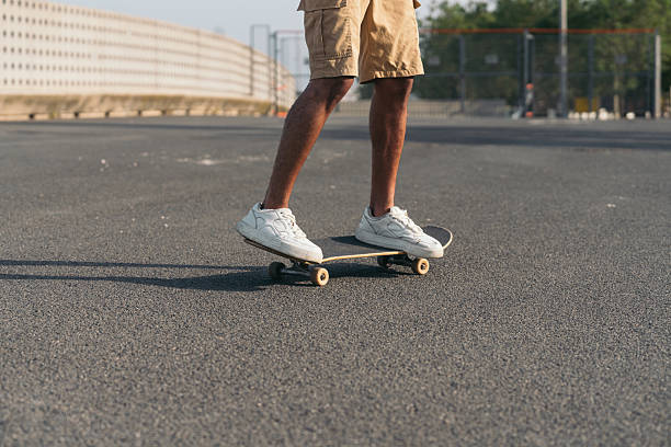 istock Young man skateboarding in an urban setting in barcelona 2220683846