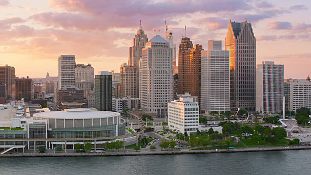 istock Detroit Skyline at Sunset with Modern Architecture and Glowing Skyscrapers 2220707983
