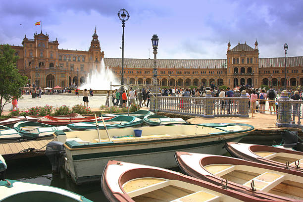 View of the 1929 World's Fair building in SevillePlaza de España