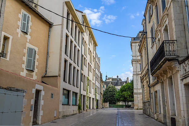 istock Poitiers side street 2220799964