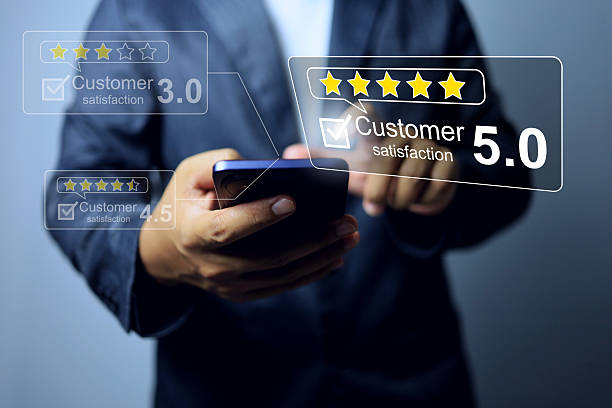 istock user evaluate via smartphone result for 5 star rating 2220926279
