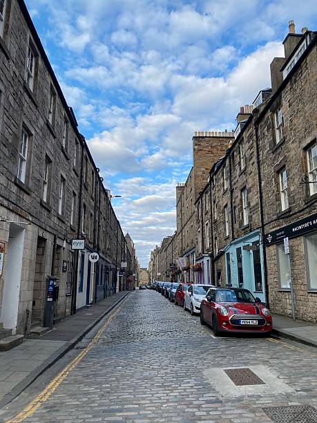 istock Evening Light on Thistle Street in Edinburgh’s Historic New Town 2221153032