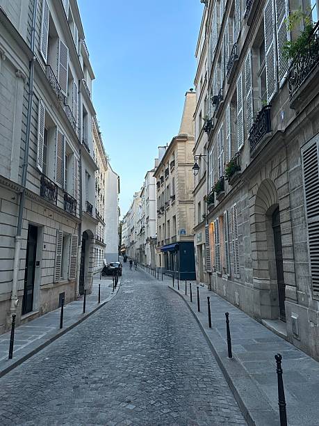 istock Evening Stroll Through a Quiet Parisian Street 2221153149