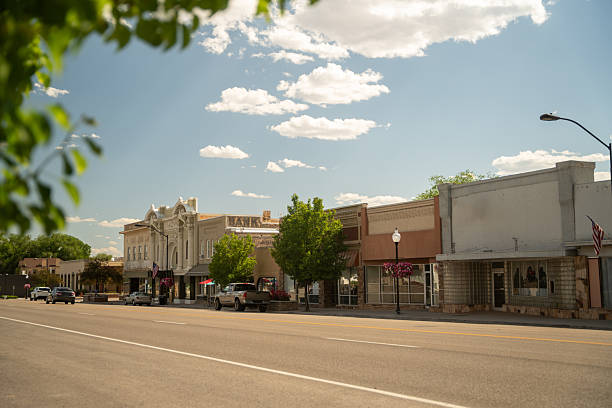 istock Historic storefronts line quiet road in Gunnison, Utah. 2221353353