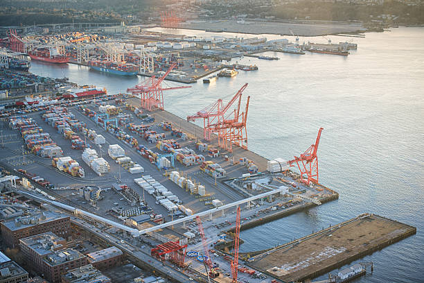 istock Port of Seattle 2221576892