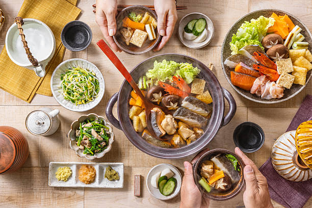 istock Our usual dinner table/Yosenabe 2221597117