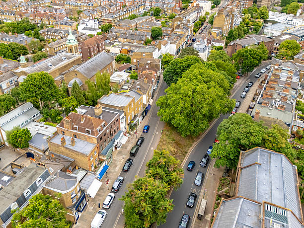 istock Leafy Richmond, district of London 2221643711