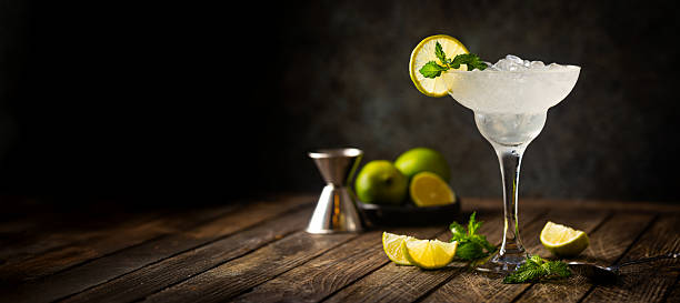 istock Cocktail margarita with lime 2221861704