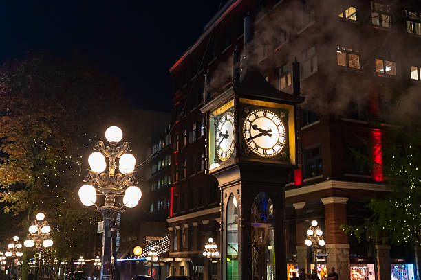 istock Gastown steam clock at night in Vancouver, Canada 2221950147