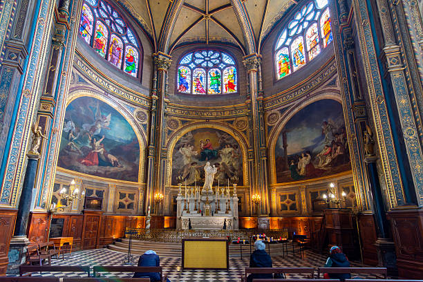 Interiors of Saint-Eustache church in Les Halles, Paris, France Paris, France - 02 April 2025: Interiors of Saint-Eustache church in Les Hallesi église saint eustache stock pictures, royalty-free photos & images