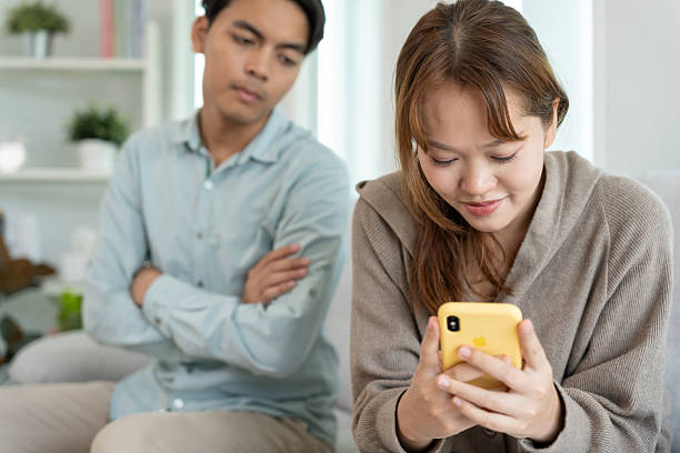 istock Double dating, Cheat on somebody, To have a fling, Bit on the side , Commit adultery ,Polygamy, husband was having an affair. family problem, infidelity, divorce and separate, social problem 2222275066