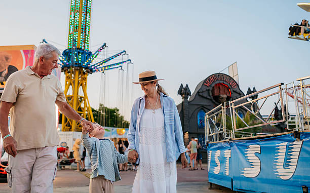 istock Amazing day with my grandparents 2222329590