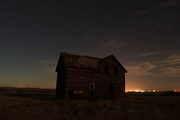 istock Abandoned Places and Saskatchewan Scenery 2222349924